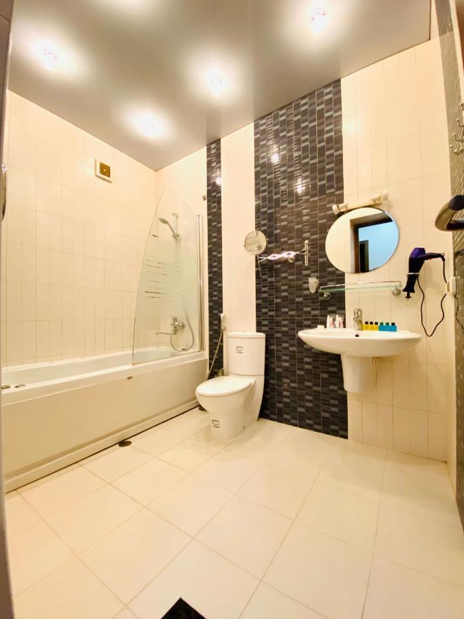 Four Seasons Apartment By Baku Housing מראה חיצוני תמונה