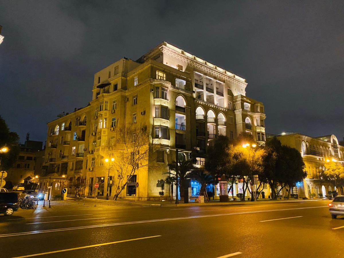 Four Seasons Apartment By Baku Housing מראה חיצוני תמונה